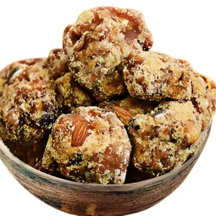 Masaldar Gurr with Dry Fruits